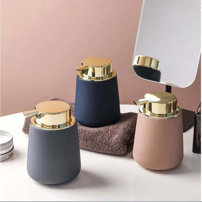 Ceramic Matte Soap Dispenser Lotion Dispensing Bottle Lovers图片