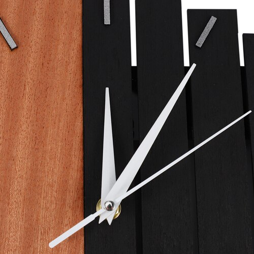 Wooden Wall Clock Modern Design Vintage Rustic Shabby Clock
