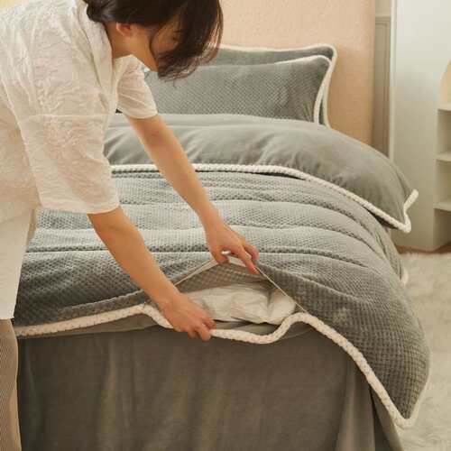 Winter Coral Fleece Quilt Winter Quilt Winter Quilt Thickene