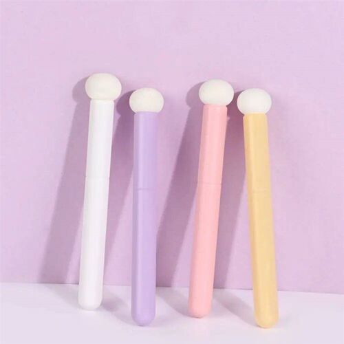 Professional Mushroom Head Shape Concealer Brush Lip Brush R