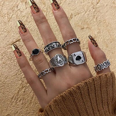 Vintage Silver Color Skull Heart Rings Set For Women Men Got