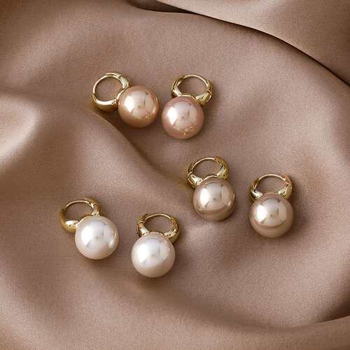 Light Luxury Elegant Pearl Ear Ring New Fashion Style Pearl