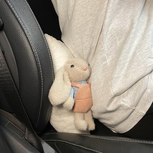 汽车腰靠夏季 冰丝靠背 可爱卡通护颈头枕蝴蝶结车用座椅靠垫夏季