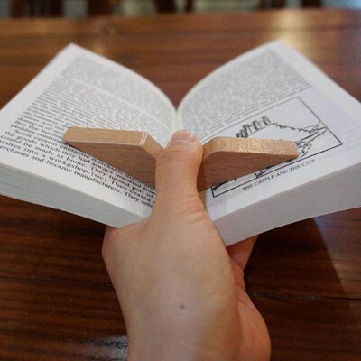 Convenient Page Spreader Thumb Book Holder Wooden Bookmark R
