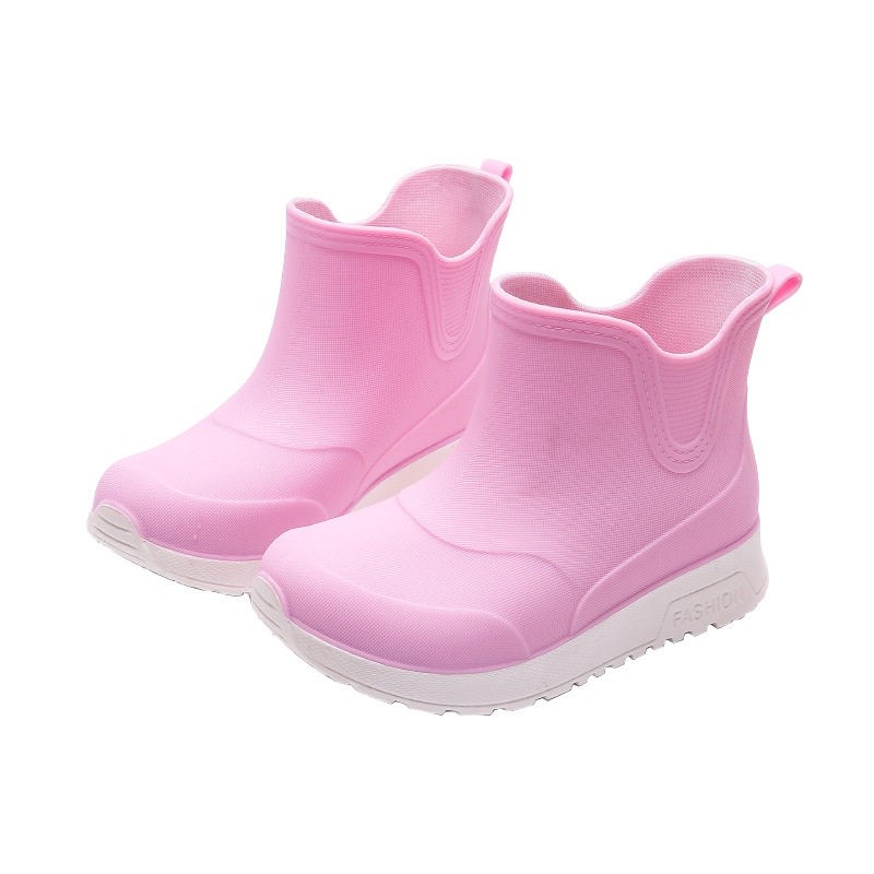 Japanese Fashionable Childrens Rain Boots For Men And Women图片