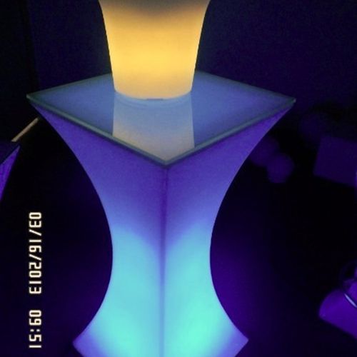 发光吧台方形酒吧桌高鸡尾酒桌led超亮七彩变换遥控控制发光家具