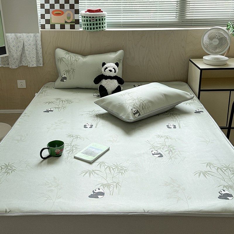 月光巴士国风竹子熊猫凉感冰丝凉席三件1.5米1.8空调席子可机洗,床上用品,冰丝席,淘宝优惠券,粉丝福利购,淘宝优惠卷