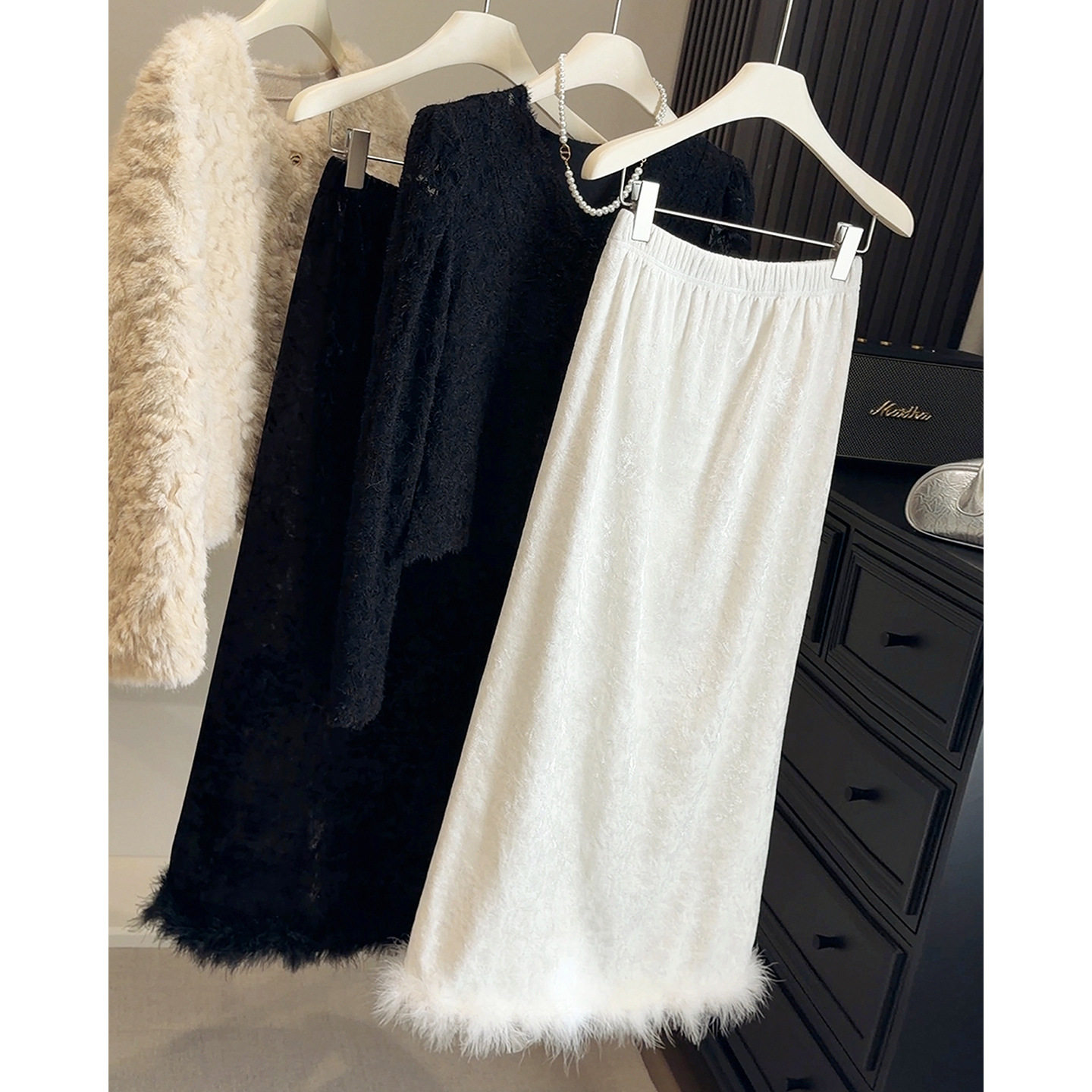 新中式高级感黑色丝绒鸵鸟毛加绒