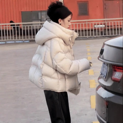 爆款羽绒服女冬季2025新款短款
