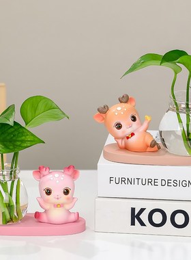 可爱治愈小鹿公仔花瓶客厅插花小摆件玻璃瓶绿萝水培桌面摆件