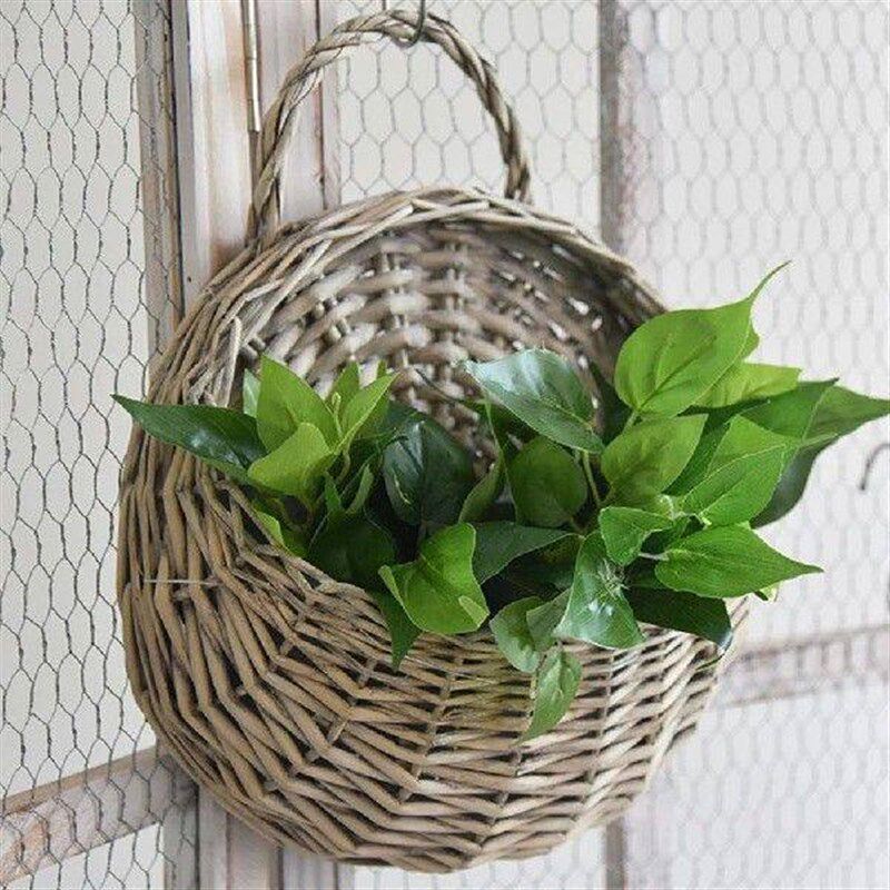 Wall Mounted Rattan Basket Hanging Planter Basket Handmade - 实物图