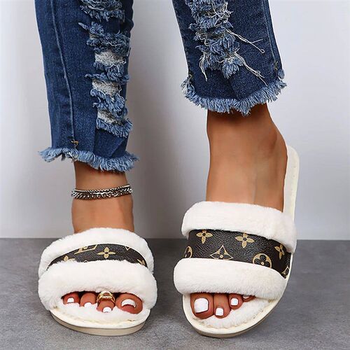 2025 Womens Crystal Sandals Flat Heel Sandals fur
