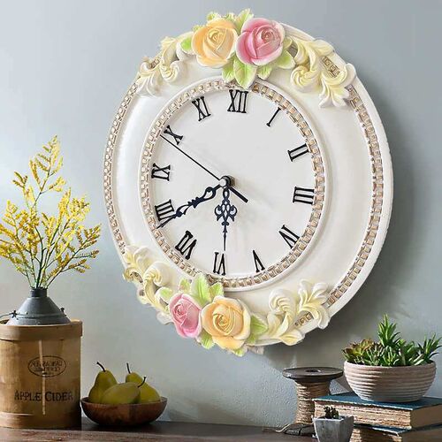European-style Resin Wall Clock Living Room Wall Home Hotel