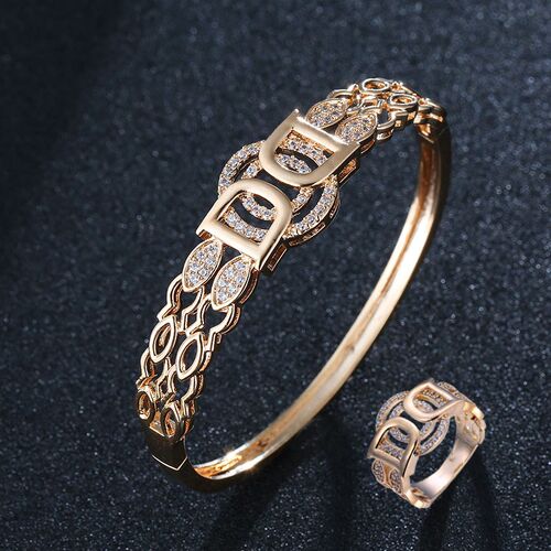 2023 Elegant Double D Lettering Round Cut Flower Lady High-E