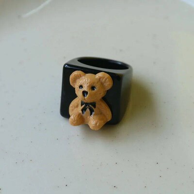 New Cartoon Cute Transparent White Black Resin Acrylic Geome