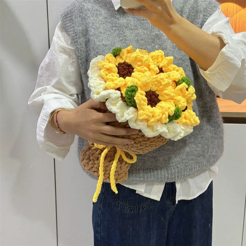 创意手工毛线钩织花束伴娘手腕花新娘姐妹手花级感婚礼材料包