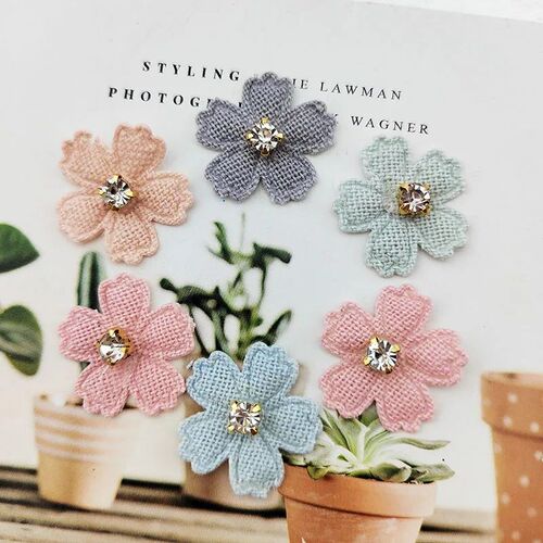 100Pcs 2.3CM Flower With Rhinestone Applique For Clothes Hat