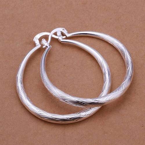 Silver color  top quality fashion design round women lady we