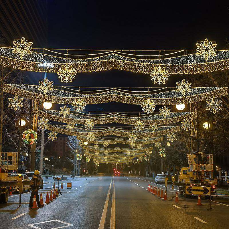 灯带铁艺led图案灯跨街灯光节造型平面墙楼装饰亮化小品灯过街灯