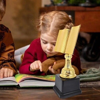 Plastic Reading Competition Trophies Exquisite Prize Award
