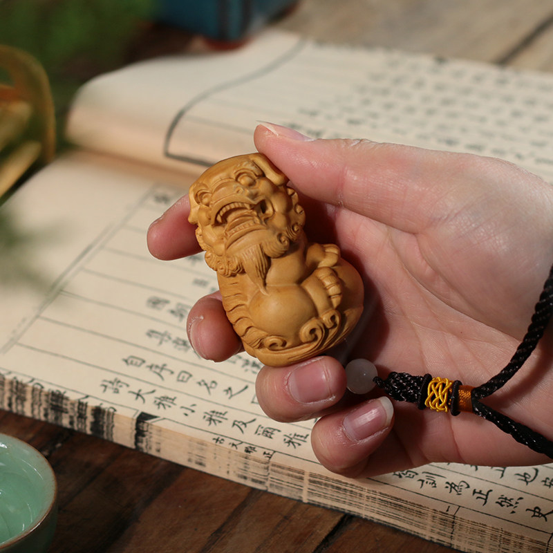 乐清小叶黄杨木雕手把件把玩雕刻工艺品文玩精品有求必应狮子抱球,家居饰品,木雕,淘宝优惠券,粉丝福利购,淘宝优惠卷