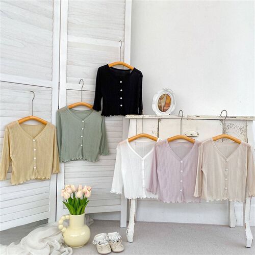 2025 New Girls Sunscreen Clothing Solid Color Lightweight B