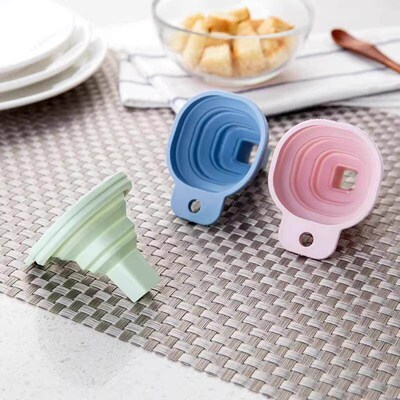 Creative Foldable Mini Telescopic Funnel Kitchen Gadget Sili