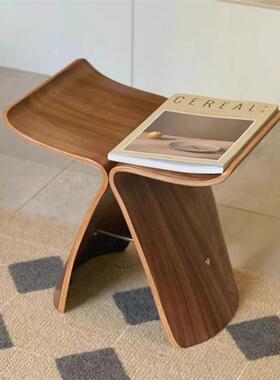 北欧现茶代简约蝴蝶性凳38725创意个实木矮家用客厅搁脚凳椅换鞋