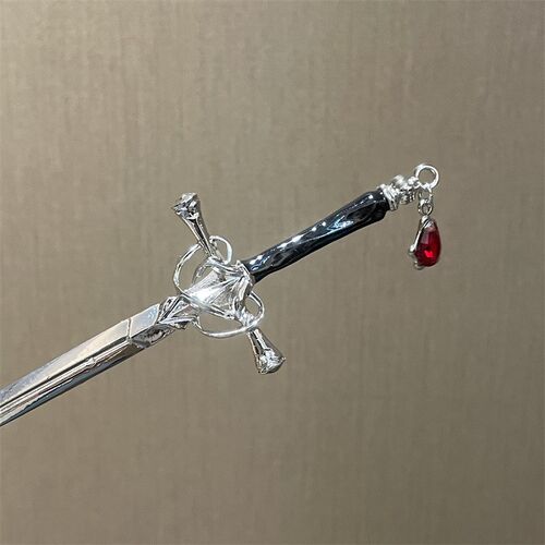 2023 New Chinese Punk Ruby Pendant Sword Hairpin Fashion Sim