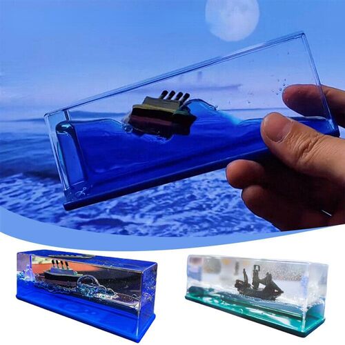 Titanic Cruise Ship Fluid Drift Bottle Decoration Hourglass