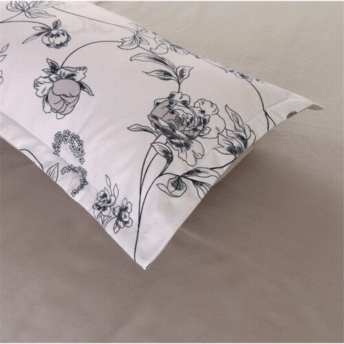 Imitation Cotton Quip Flower Flying Clouds Blooming Three Or