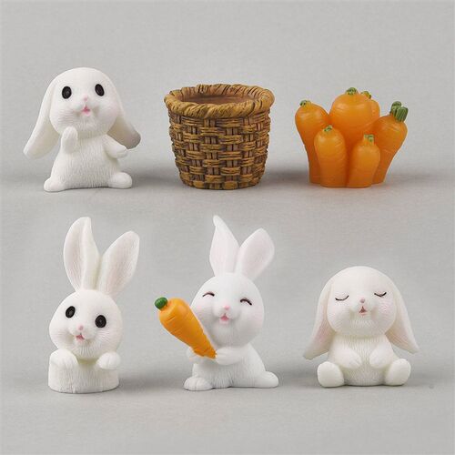 4pcs/Set Lovely Squirrel Family Model Cartoon Animal Figurin