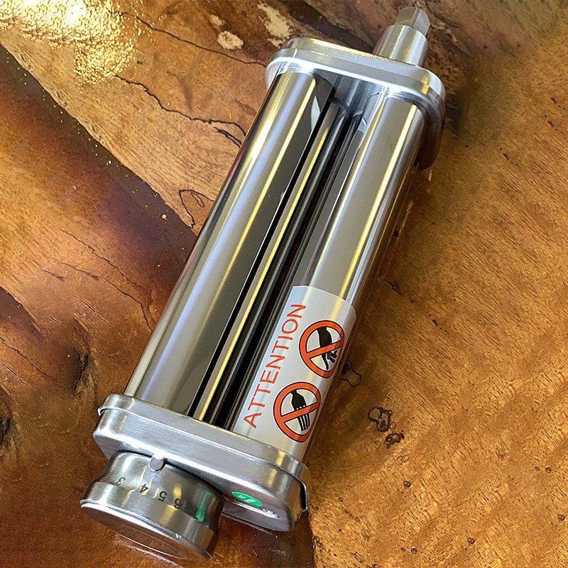 大宇超跑CSJ03厨师机和面机制面压面皮/粗细面条/绞肉切面配件