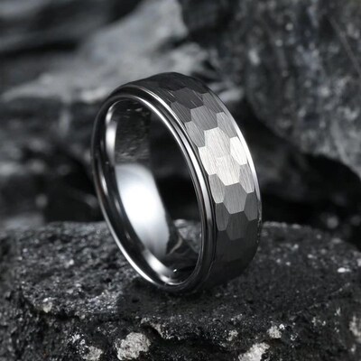 New 8MM Mens Silver Color Stainless Steel Ring Hammered Hot
