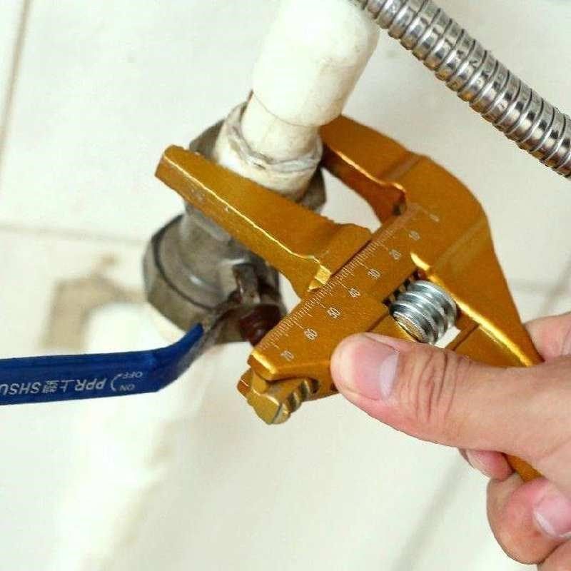 安装大扳手超大开口万用下水器宽口型多用可调式水管钳轻型卫生间