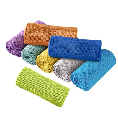 Bottled sports towel cold quick dry wipe for running