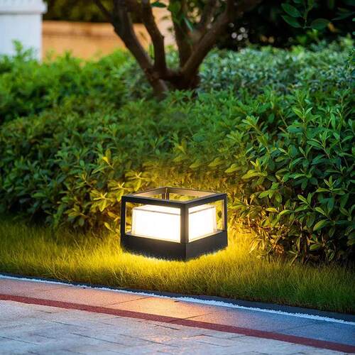 Outdoor LED lawn light landscape light IP65 waterproof court