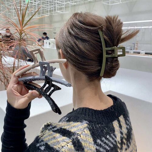 Simple Spring Bright Color Back of Head Bright F Grab Clip G