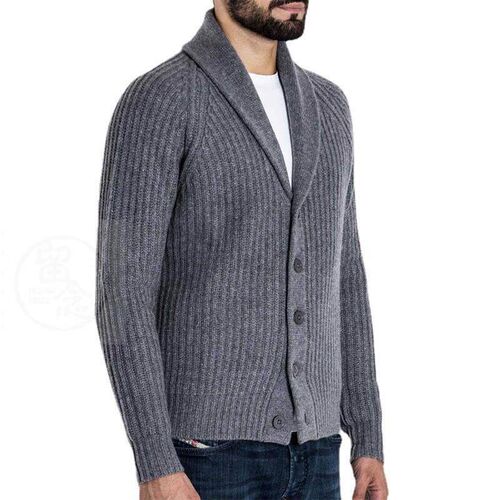 。Autumn and winter mens knitted sweater suit collar solid