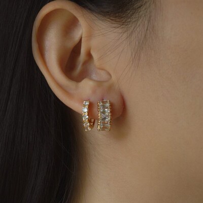 Fashion Colorful Crystal Small Hoop Earrings Clear CZ Geomet