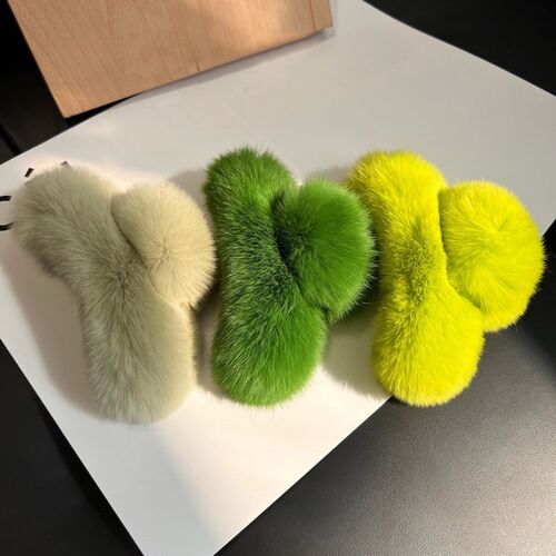 Cute Green Plush Hair Claw Acrylic Hairpins Faux Fur Hair Cl