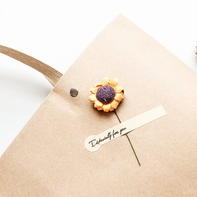 Simple vintage kraft gift bag gift box birthday gift bag