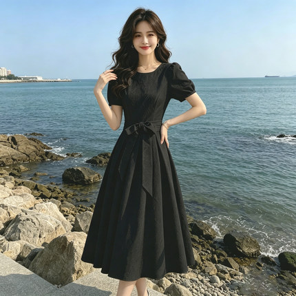 高品质公主风小个子女装修身高级感法式简约圆领收腰连衣裙夏
