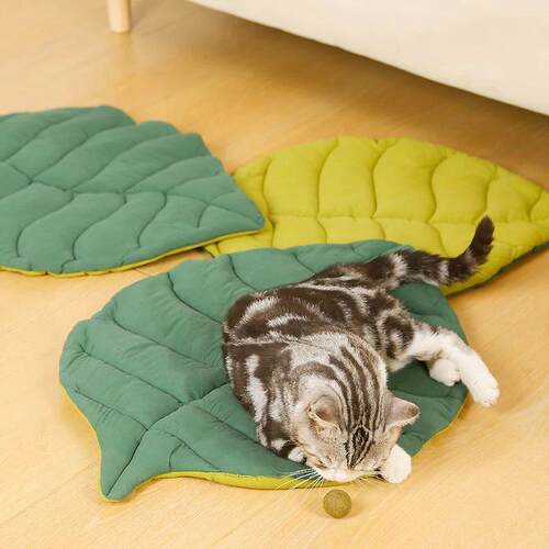 Cat Bed Mats Soft Cotton Leaf Shaped Kitten Cat Puppy Dog Be