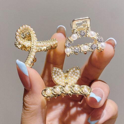 Pearl Fish Tail Clip Small Size HighClass Stylish BackHalf U