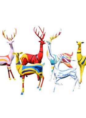 玻璃钢彩绘鹿雕塑园林景观小麋鹿摆件酒店大堂商业街广场美陈定制