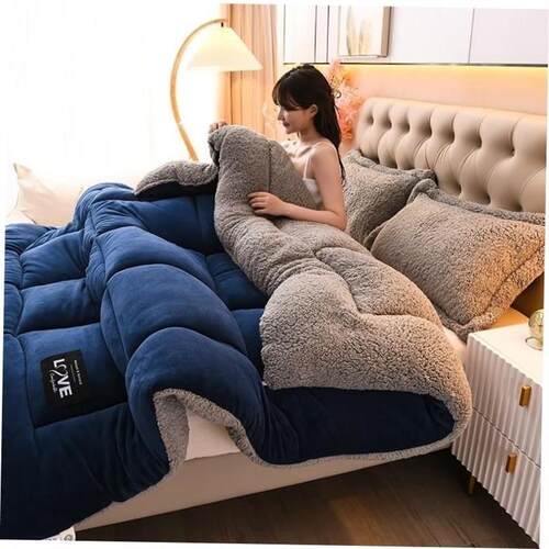 Super warm winter flannel quilt comforter blanket bed duvet1