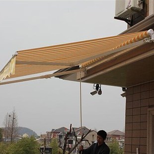 上海阳台雨棚伸缩遮阳棚别墅挡雨棚手摇遮阳蓬店面门头梯形蓬雨搭