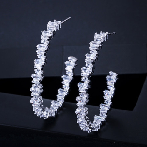 ThreeGraces Shiny Irregular Baguette CZ Crystal Big Rose Gol
