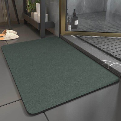 Set of 8 Transparent Place Mats Washable White Dining Table